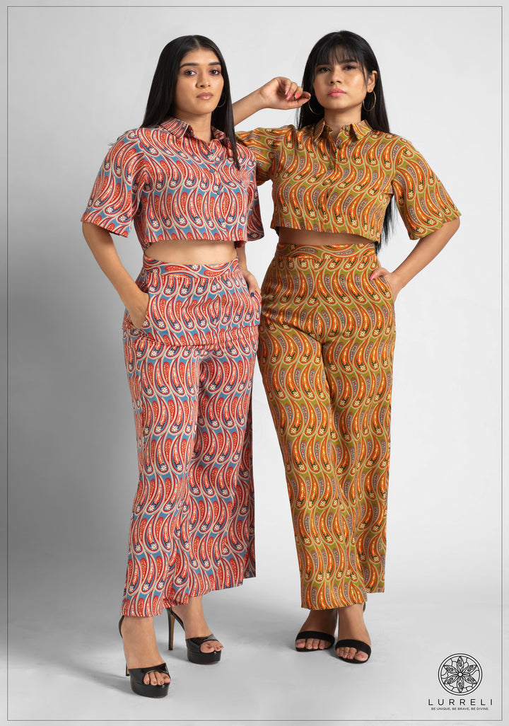 Flared High-Waist Pant