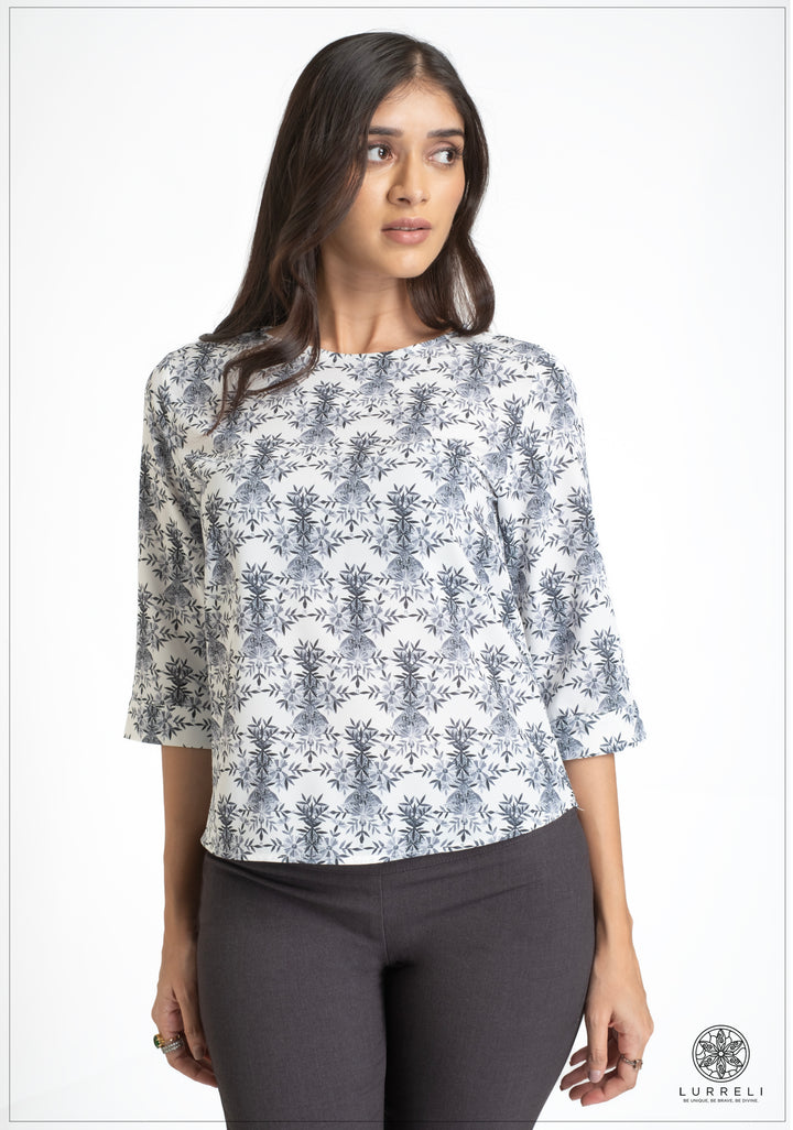 Round Neck three Quarter Sleeve Tops