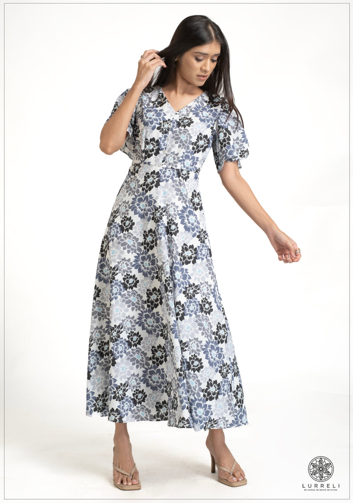 Leaf printed midi Dress