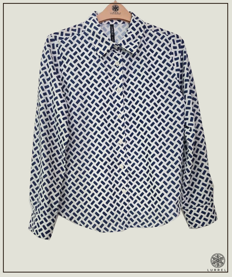 Long Sleeve Collard Blouse