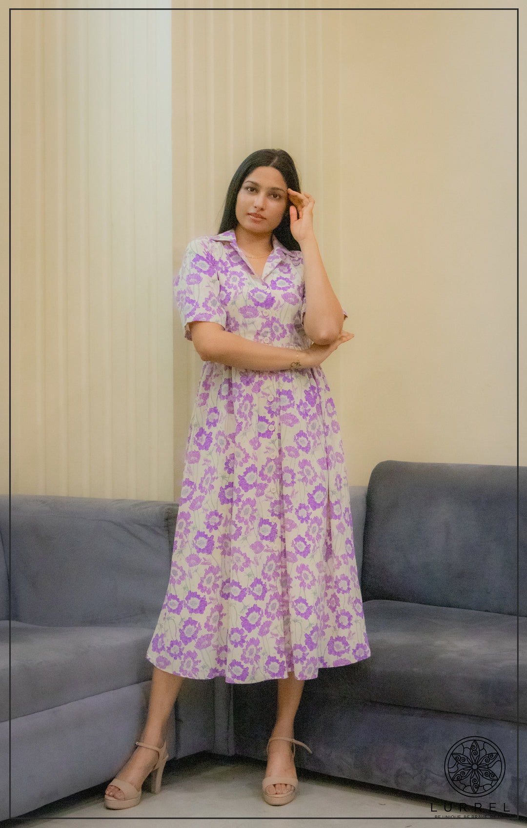 Collard Detail Short Sleeve Midi Dress