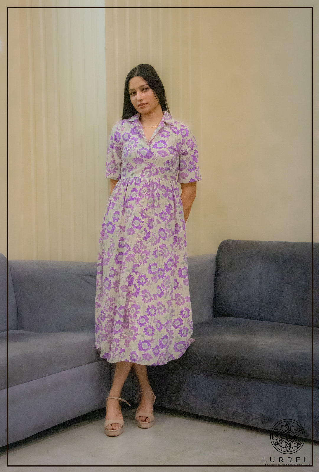 Collard Detail Short Sleeve Midi Dress