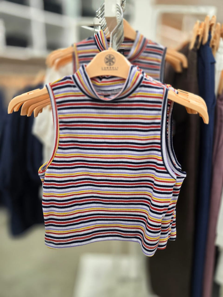 Sleeveless Rib Crop Top