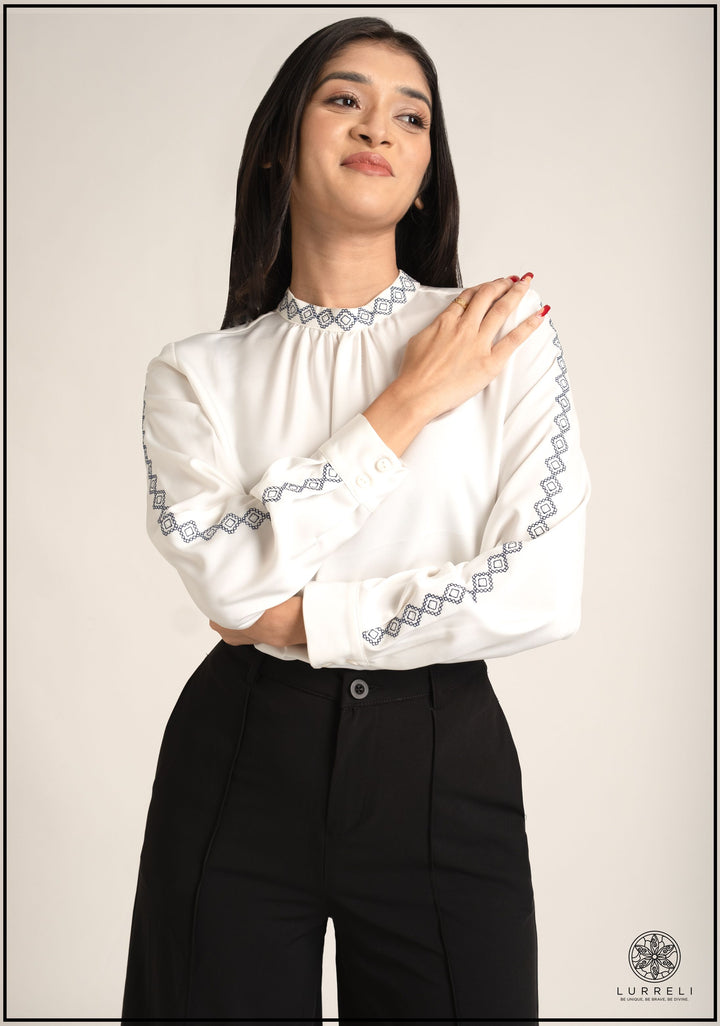 Embroider Long-sleeved Chinese Shirt