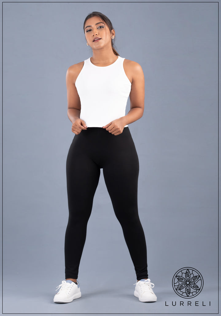 Solid Mid Waist Legging