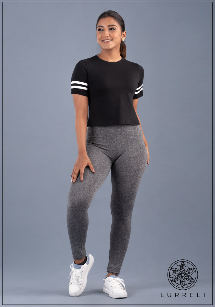Solid Mid Waist Legging