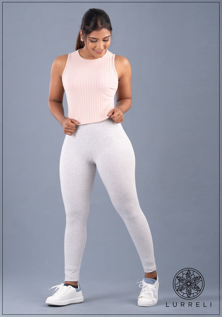 Solid Mid Waist Legging