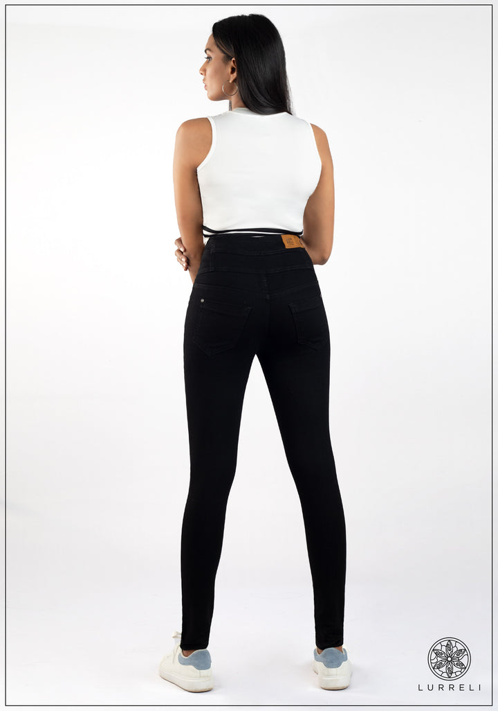 High Waist Slim Fit Jean - Dark Wash