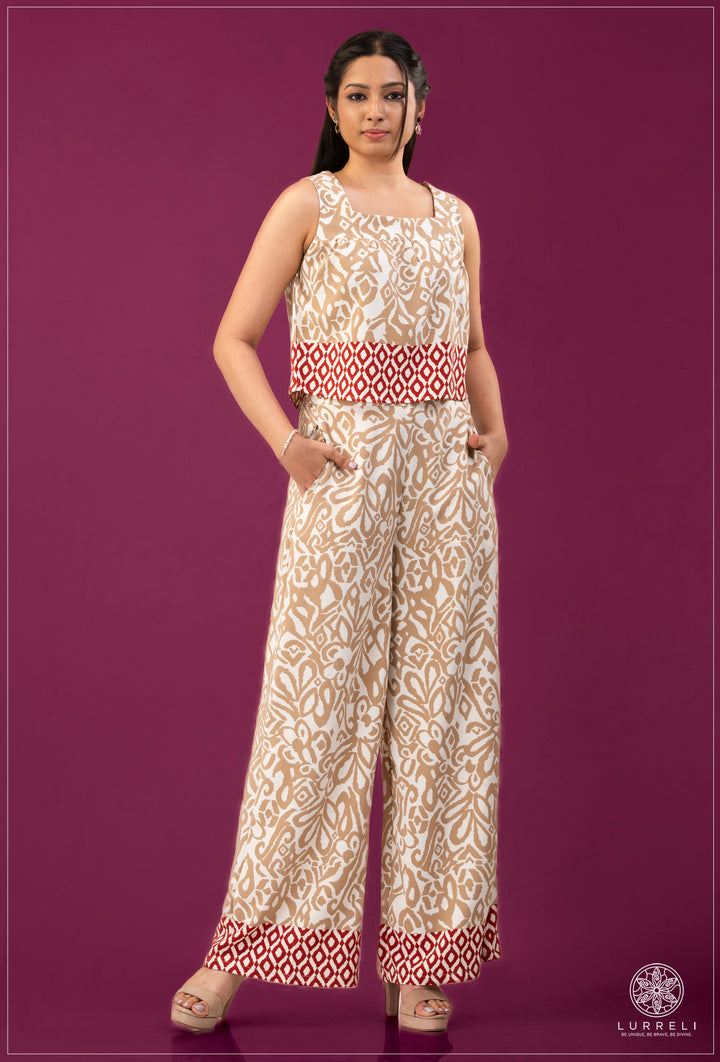 Flared High-Waist Pant