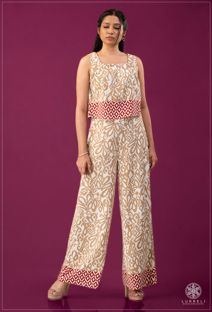 Flared High-Waist Pant