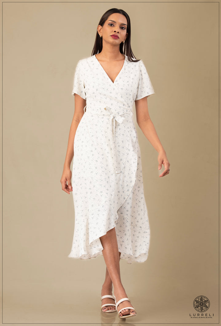 A-line maxi dress with flutter/ruffle sleeves