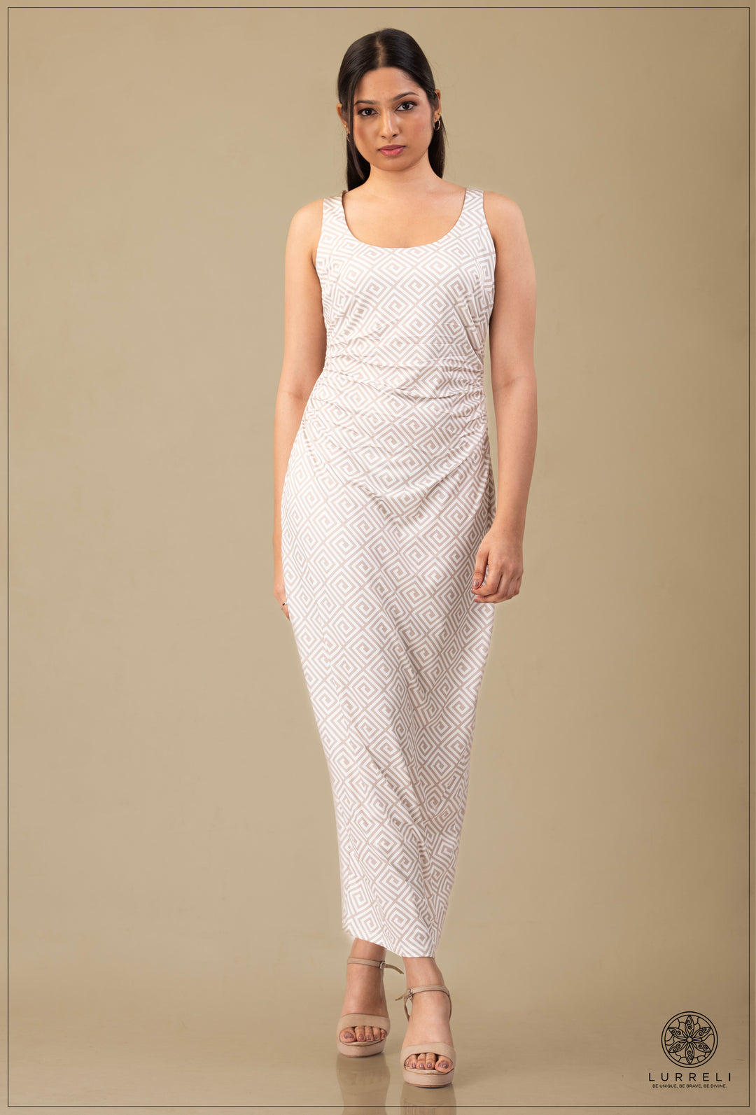 "Floral Printed Maxi Dress''