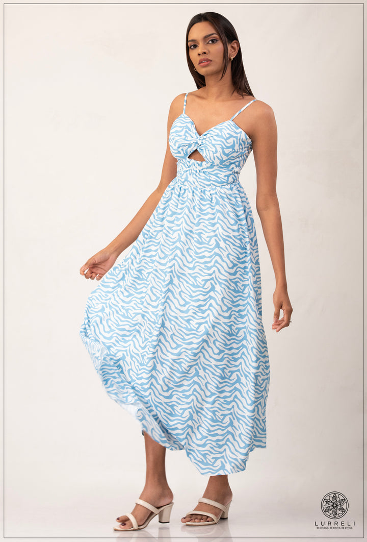 Maxi dresses with a cut-out tie front