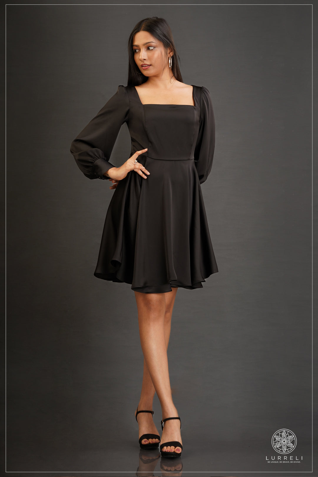 long-sleeve square-neck pleated mini dress