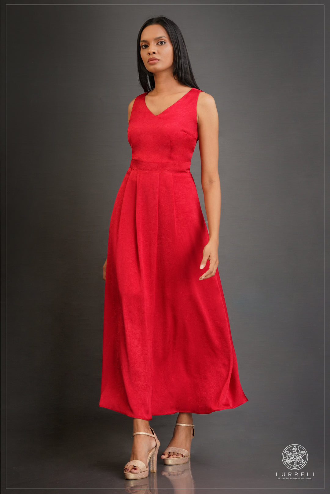 sleeveless maxi dress