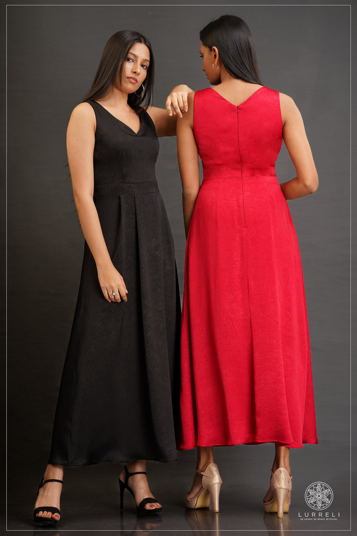 sleeveless maxi dress