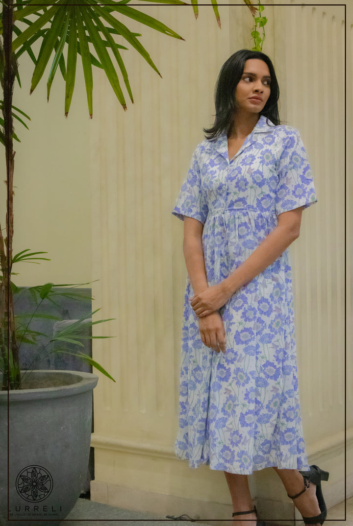 Collard Detail Short Sleeve Midi Dress