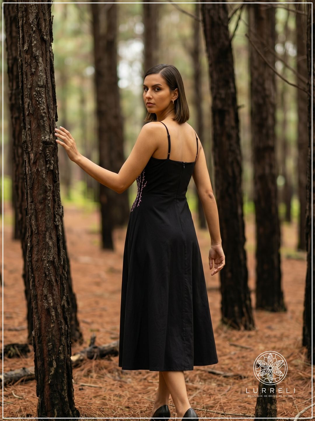 Serifine Floral Embellished Maxi Dress
